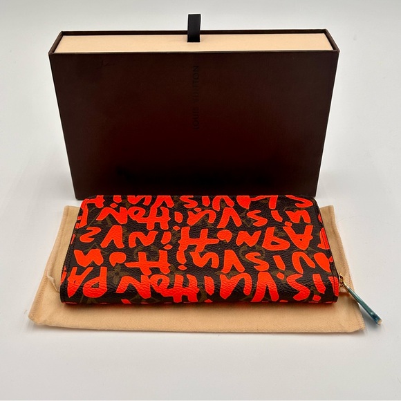 NEVER USED Louis Vuitton Limited Edition Stephen Spouse Orange Graffiti Wallet - Picture 5 of 14